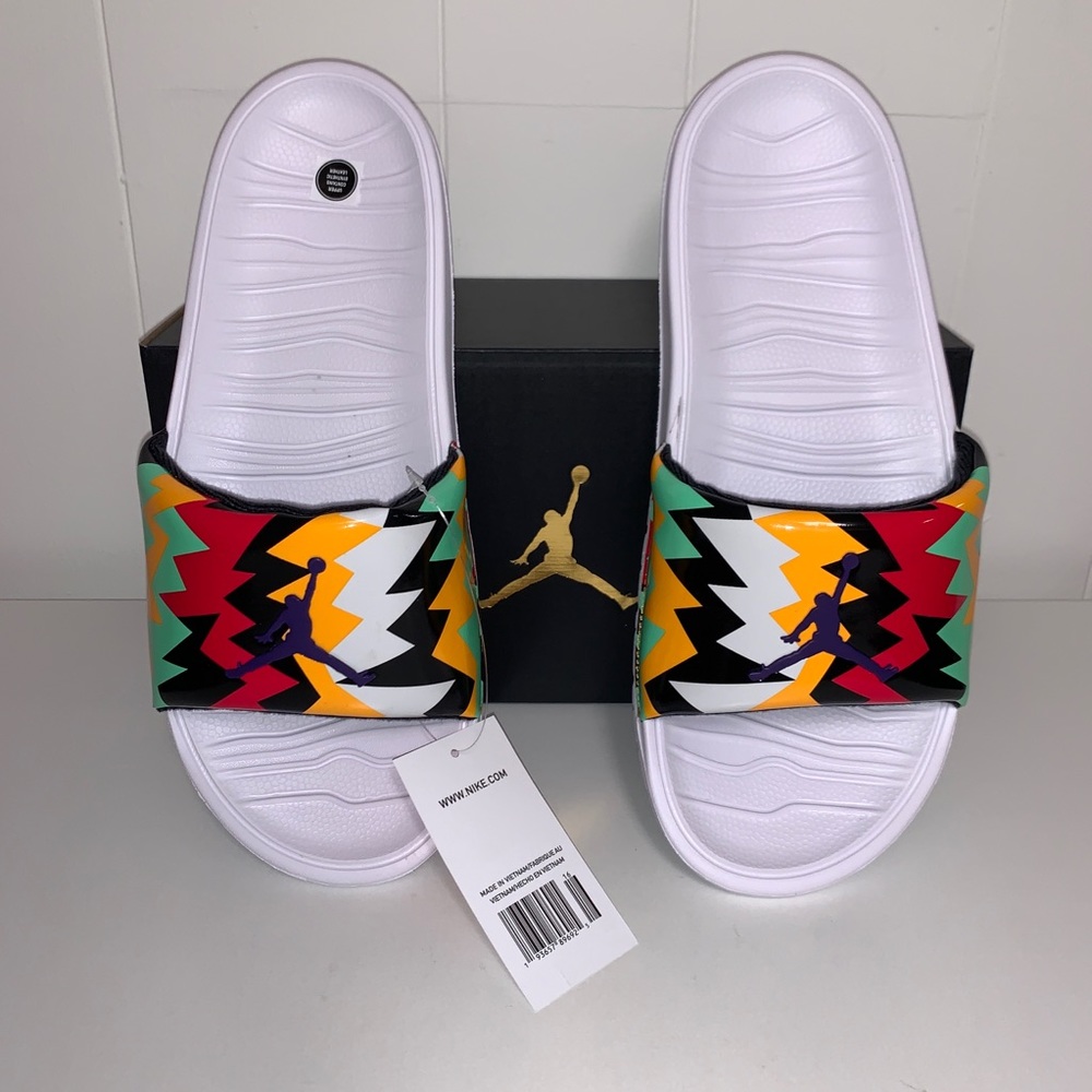 Nike Jordan Break Slide Hare AR6374-102